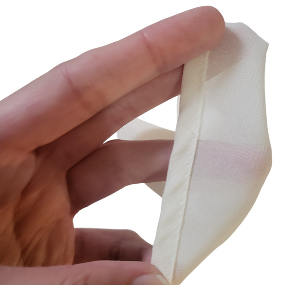 Flying tomato embroidered cream colored midi dress with long sleeves, size xs - Picture 6 of 6